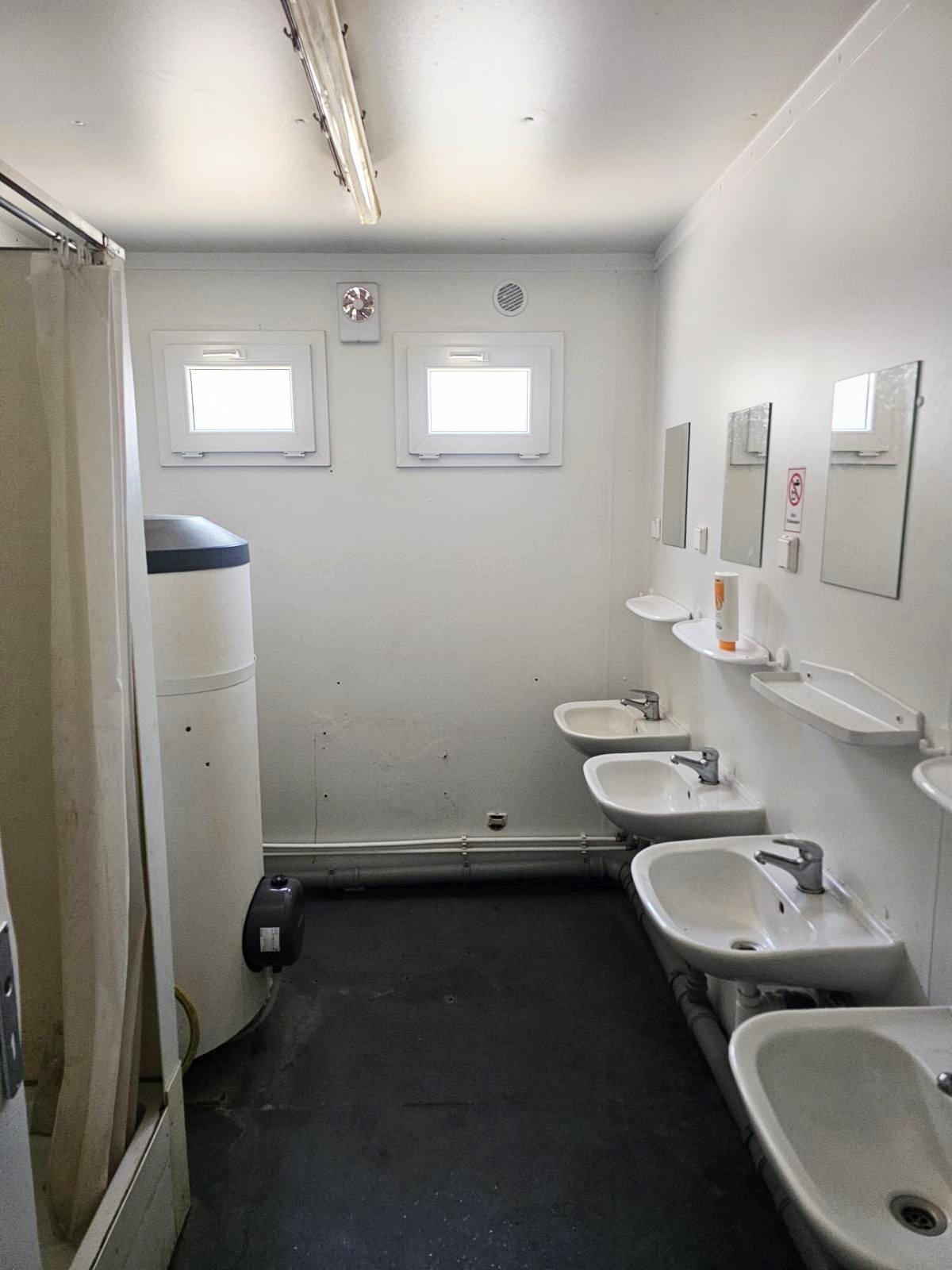 20FT SANITÄRCONTAINER CONTAINER mit Dusche WC gebraucht, Ansicht 2