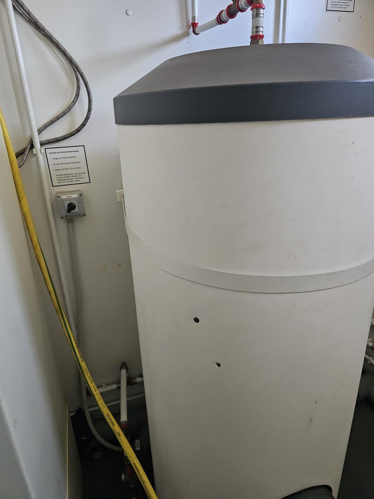 20FT SANITÄRCONTAINER CONTAINER mit Dusche WC gebraucht, Ansicht 7