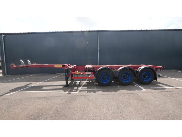 Broshuis 3 AXLE MULTI CONTAINER CHASSIS