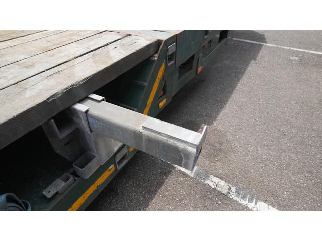 Broshuis 3 axle semi low loader extendable, Ansicht 4