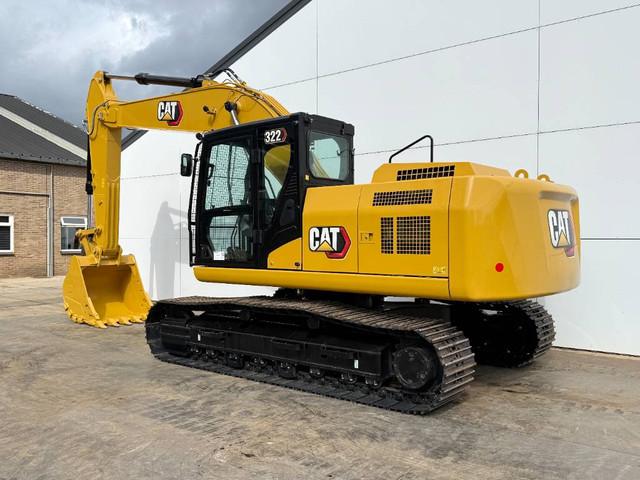Caterpillar 322, Ansicht 3